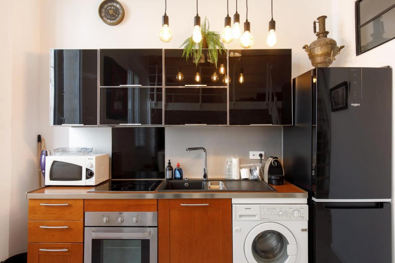 Ferienwohnung Superb Air-Conditioned Loft In The Heart Of Viel Antibes Exterior foto
