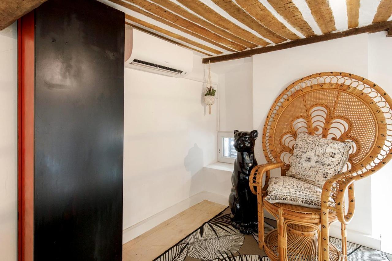 Ferienwohnung Superb Air-Conditioned Loft In The Heart Of Viel Antibes Exterior foto