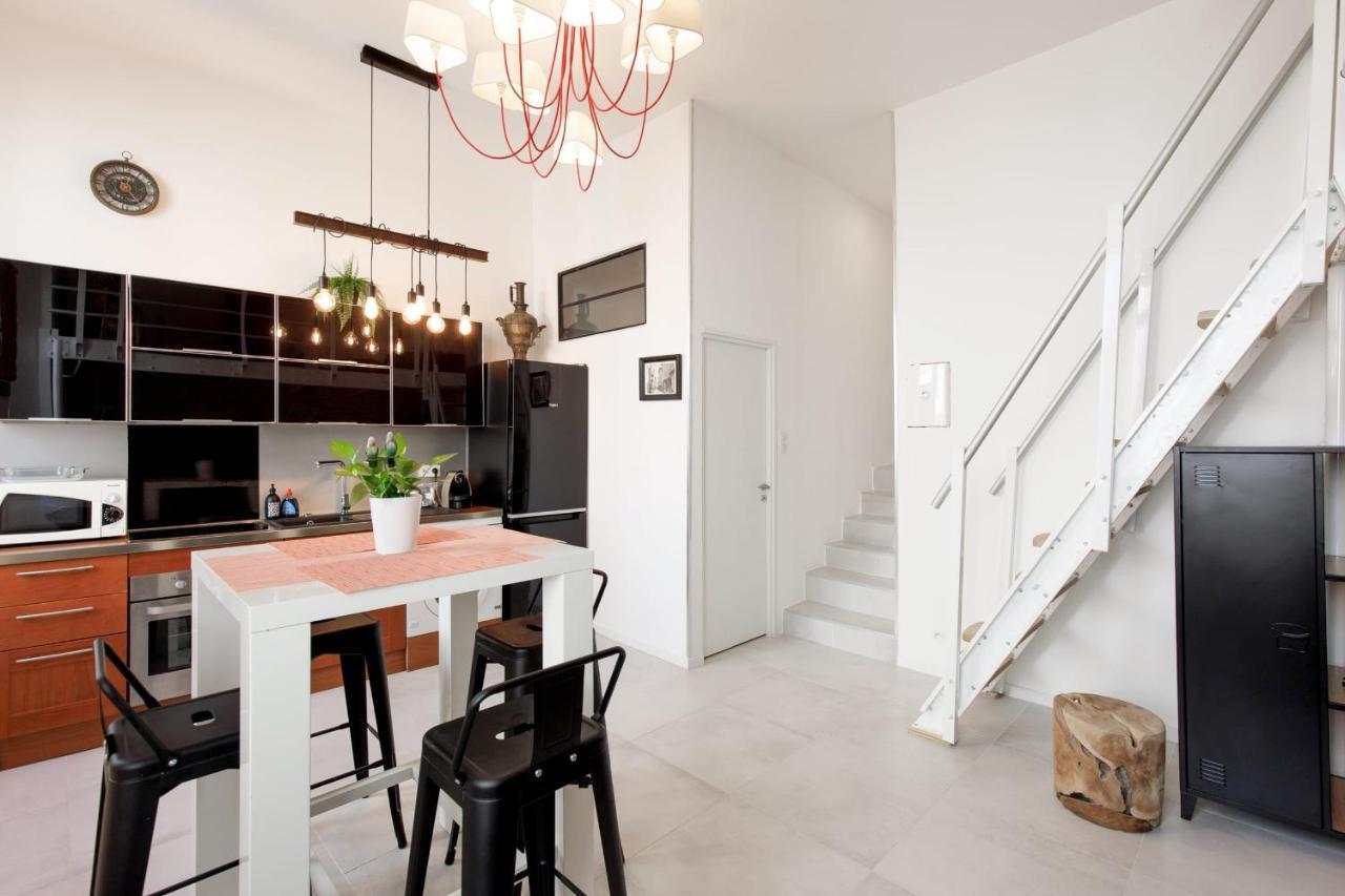 Ferienwohnung Superb Air-Conditioned Loft In The Heart Of Viel Antibes Exterior foto