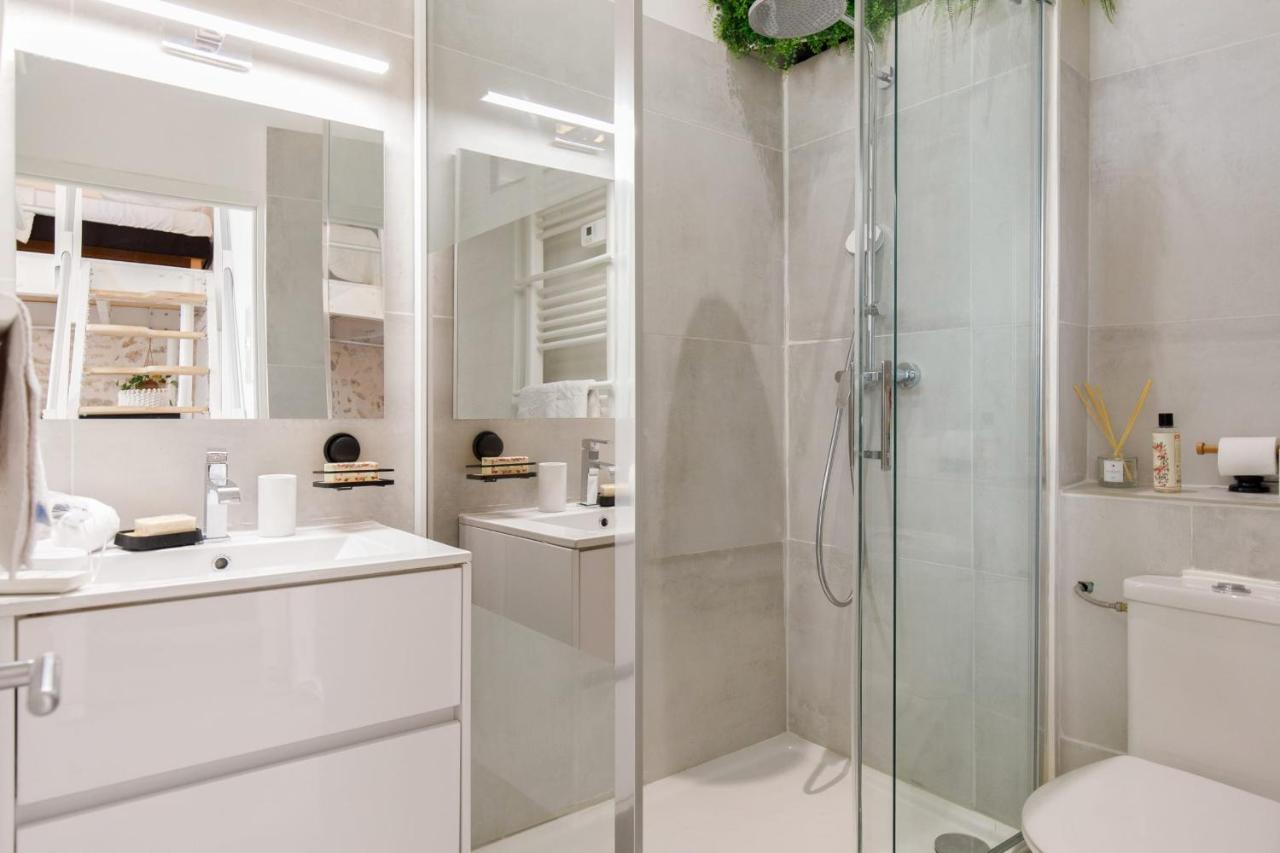 Ferienwohnung Superb Air-Conditioned Loft In The Heart Of Viel Antibes Exterior foto